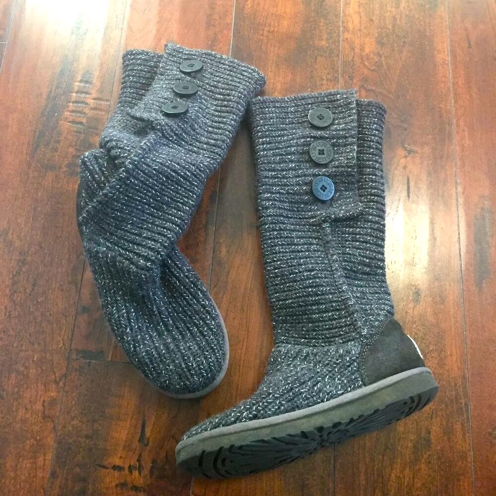 UGG Classic Cardy Chunky Sweater Knit Boots